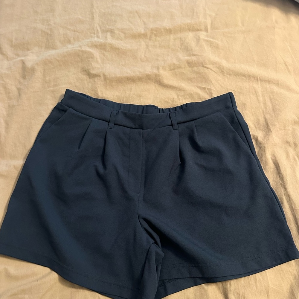 32 Degrees High Waist Navy Shorts